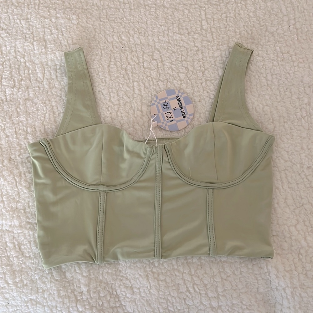 VRG GRL Crop Top FINAL PRICE